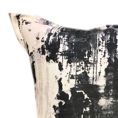 Mono 60x60 Cushion
